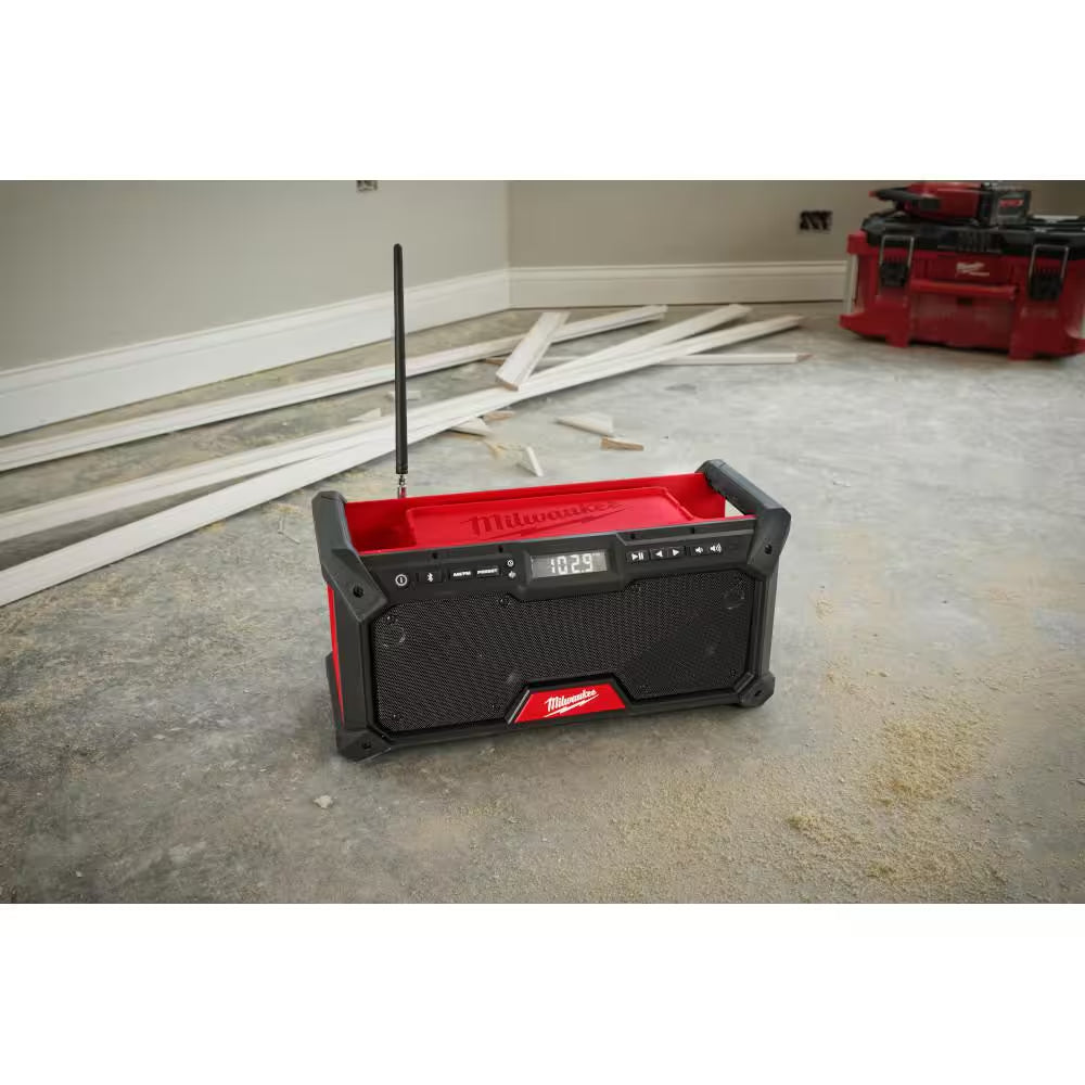 M18 18V Lithium-Ion Cordless Jobsite Radio with Two 5.0Ah Batteries and Charger