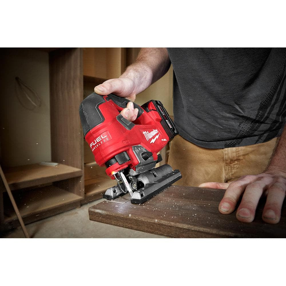 M18 FUEL 18-Volt Lithium-Ion Brushless Cordless Jig Saw with M18 5.0 Ah Battery