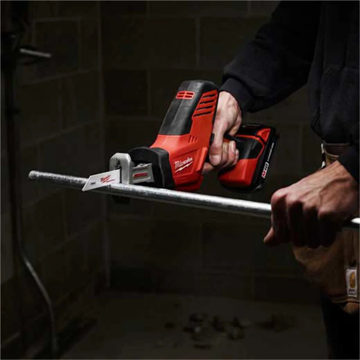 2625-20 M18 HACKZALL Cordless Lithium One-Handed Reciprocating Saw